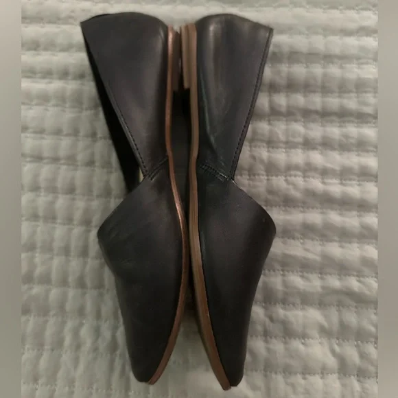 ALDO Black Flats Size 7 - Picture 4 of 10